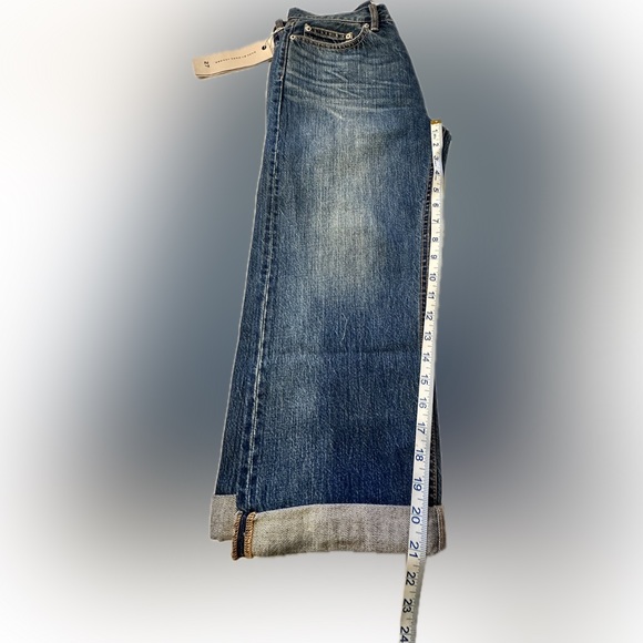 NWT $248 Marc by Marc Jacob Annie boyfriend jeans crop button front size 27 - Picture 4 of 10